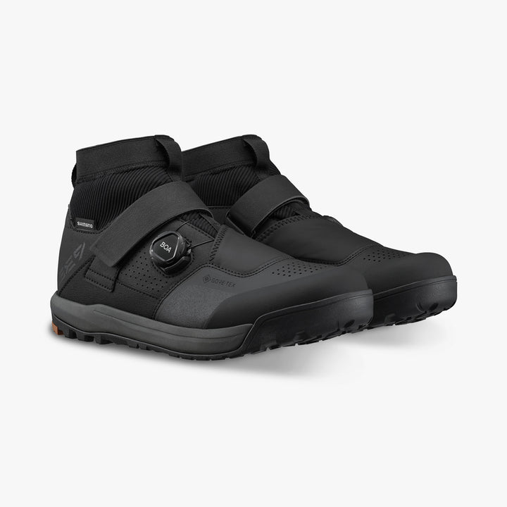 SH-GE900GTX | Cold Weather MTB Shoe | Ride Shimano Canada